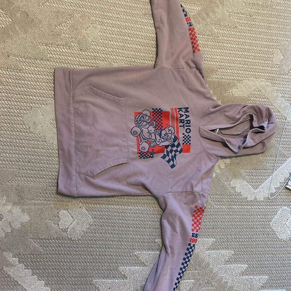 (used) MarioKart ‘92 hoodie purple size XL kids unisex